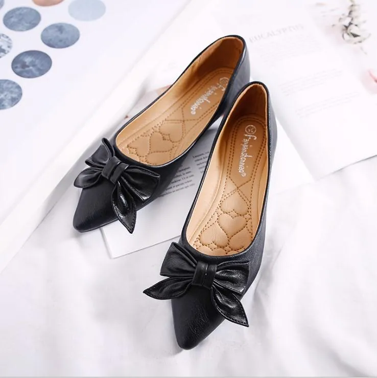 Cosy Bowknot Solid Color Soft Bottom Flat Shoes