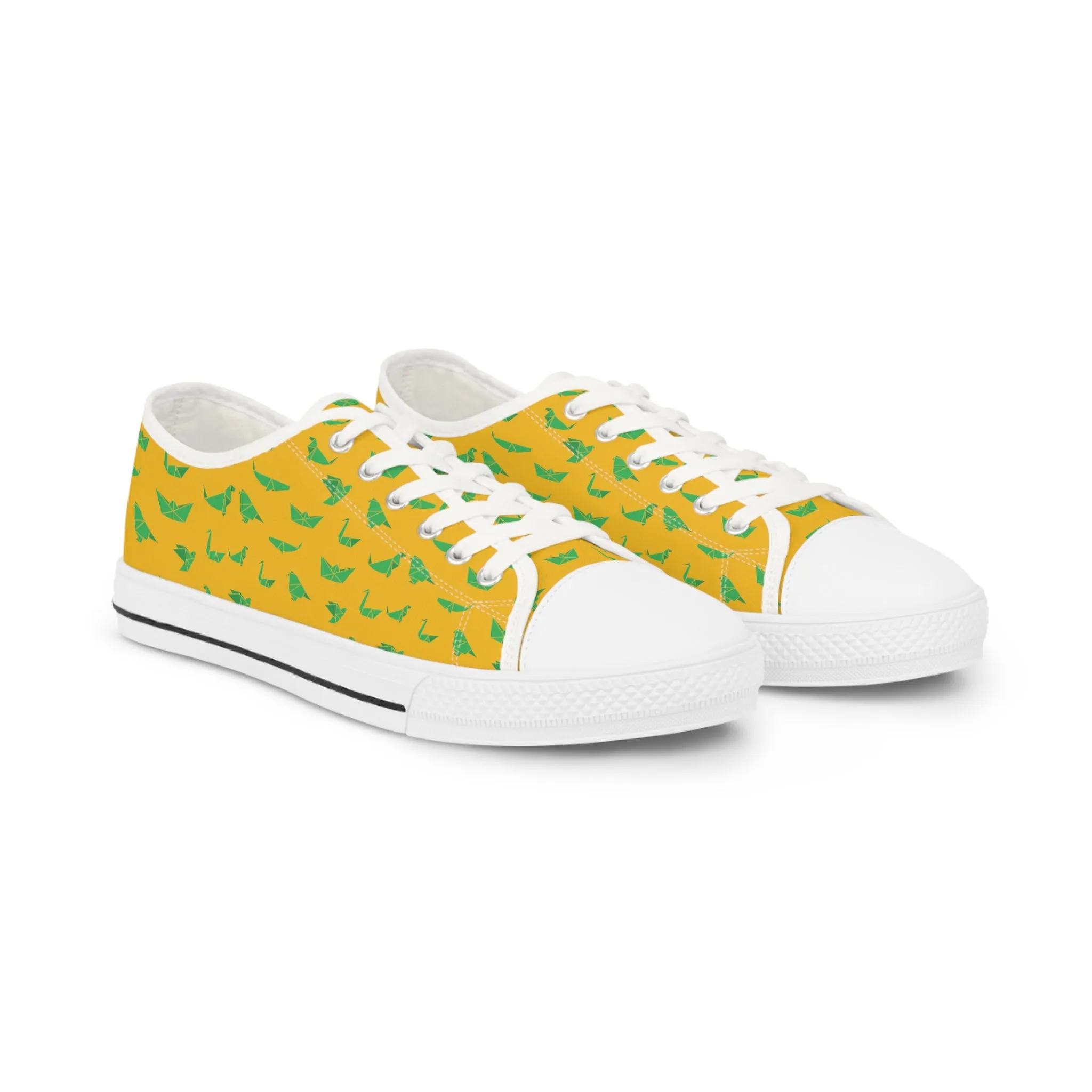 Yellow Crane Print Men's Sneakers, Green and Yellow Japanese Crane Print Men's Low Top Sneaker Shoes (US Size: 5-14)