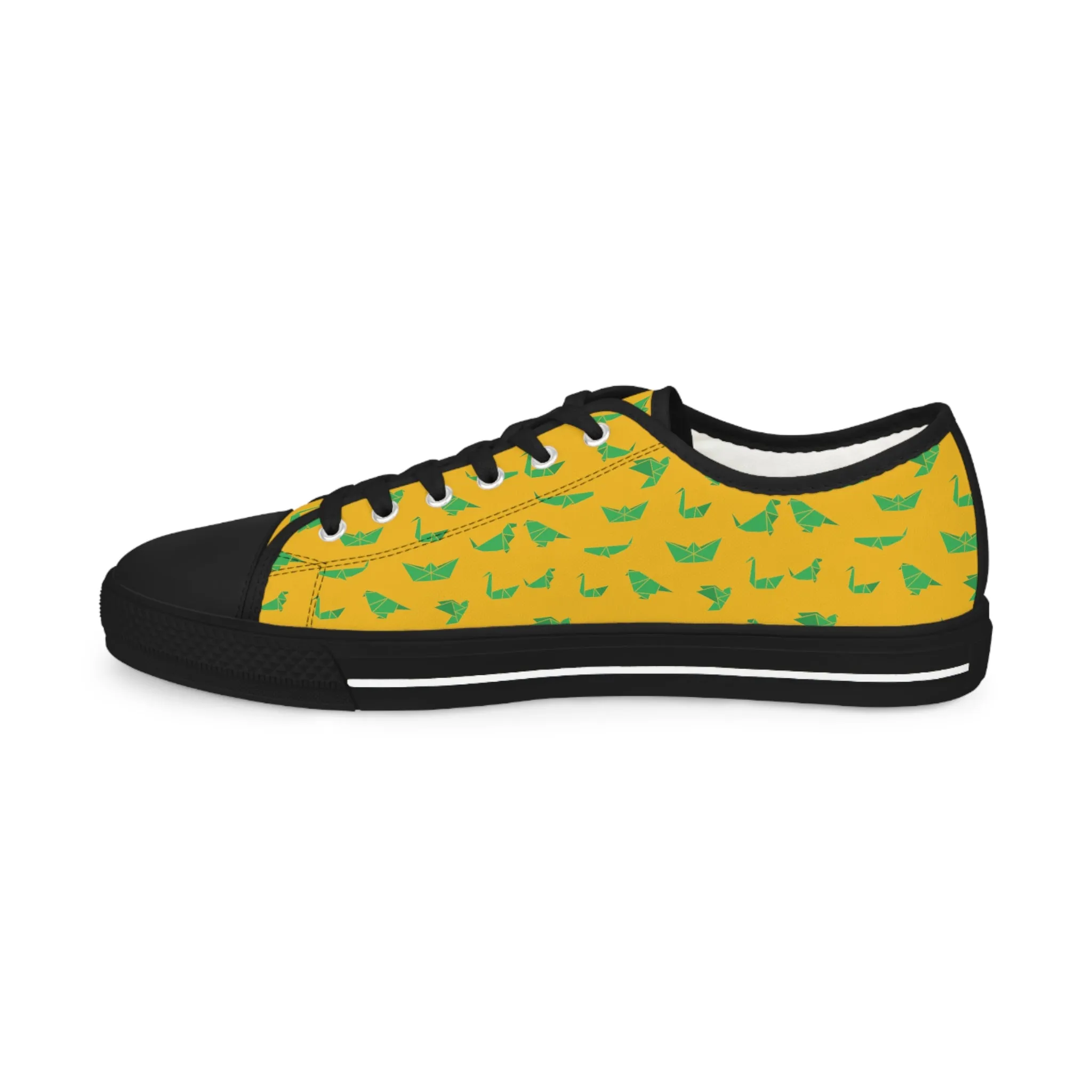 Yellow Crane Print Men's Sneakers, Green and Yellow Japanese Crane Print Men's Low Top Sneaker Shoes (US Size: 5-14)